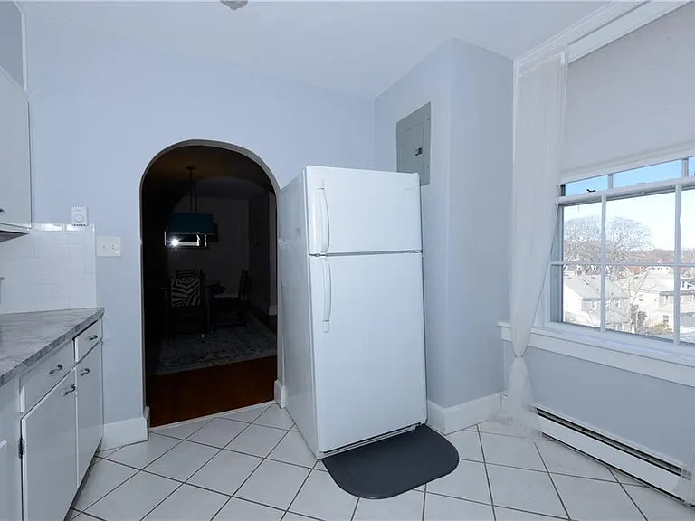 10 Pell St #3B — Photo 15