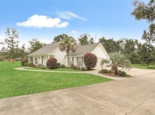 14312 Wadesboro Rd, Ponchatoula, LA 70454
