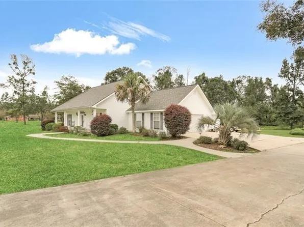 14312 Wadesboro Rd, Ponchatoula, LA 70454