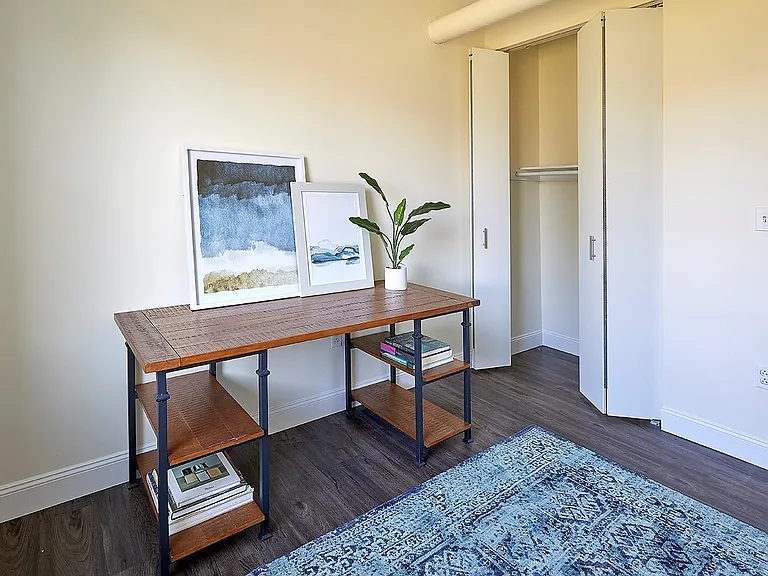 2-Bedroom