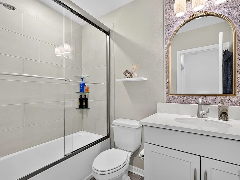 4064 Via Sienna Cir — Photo 33