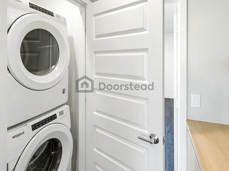 2888 N Glassell St — Photo 36