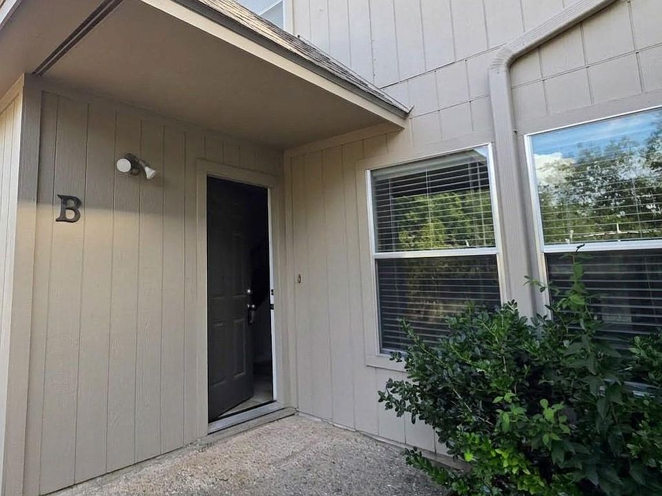 1st image of 703 Castle Ridge Rd APT B