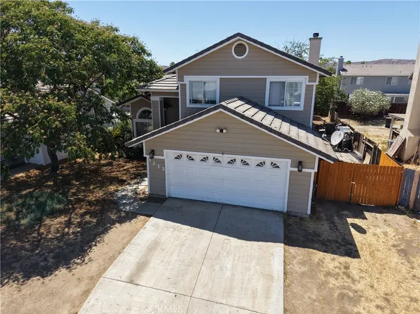 1312 Wrigley Ln, Perris, CA 92571