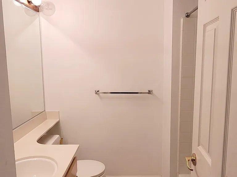 948 La Palma Pl — Photo 15
