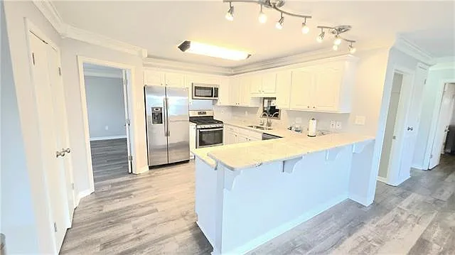 150 Forest Dr — Photo 7
