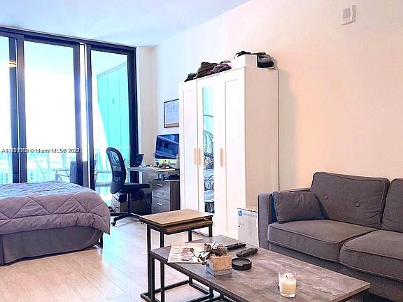 3rd image of 1010 Brickell Ave Unit 4210
