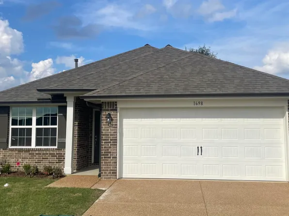 1698 Cambria Dr, Southaven, MS 38671