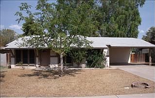 2nd image of 319 S Cholla St