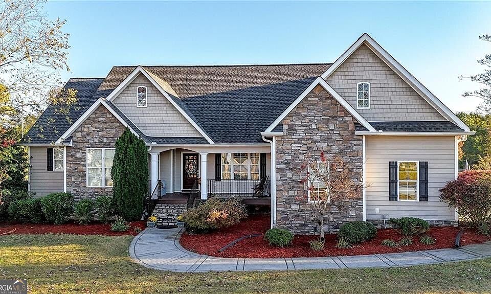 1st image of 127 Telluride Trl NE