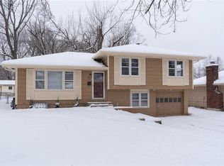 11907 Fuller Ave, Grandview, MO 64030