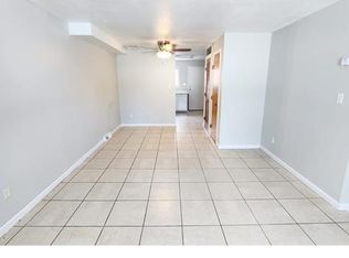 797 Babbitt Rd APT 30, Euclid, OH 44123