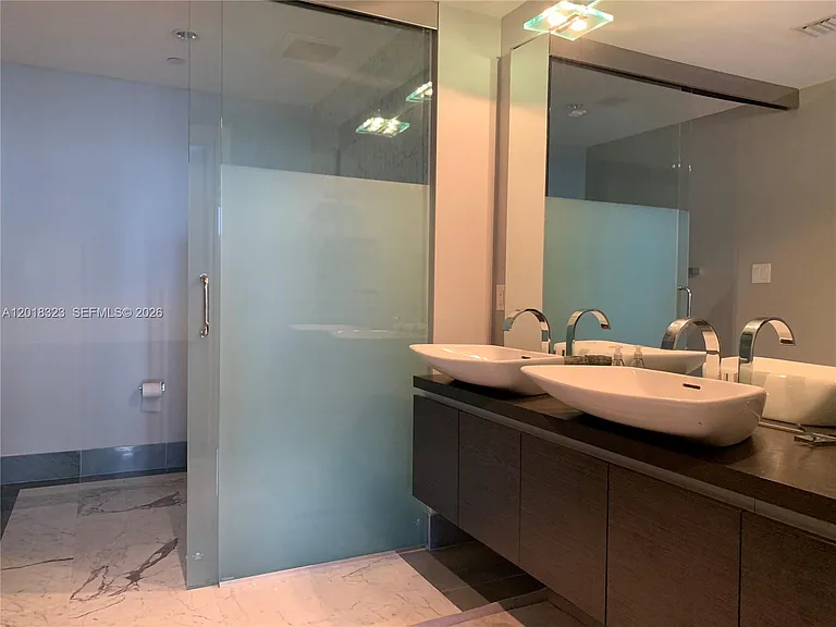 200 Biscayne Boulevard Way #4212 — Photo 10