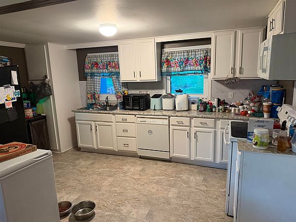 3rd image of 1159 Brookwood Dr