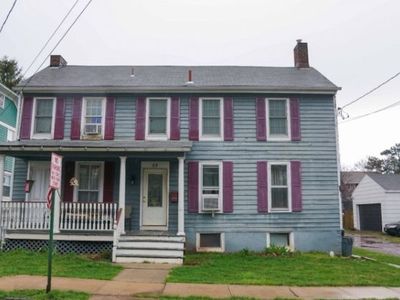 89 Broad St, Flemington, NJ, 08822
