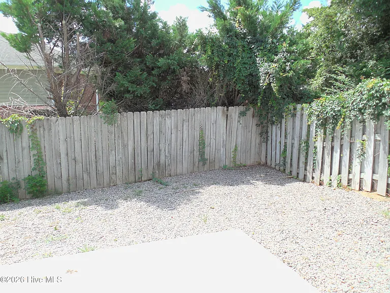 420 Northrop Pl — Photo 11
