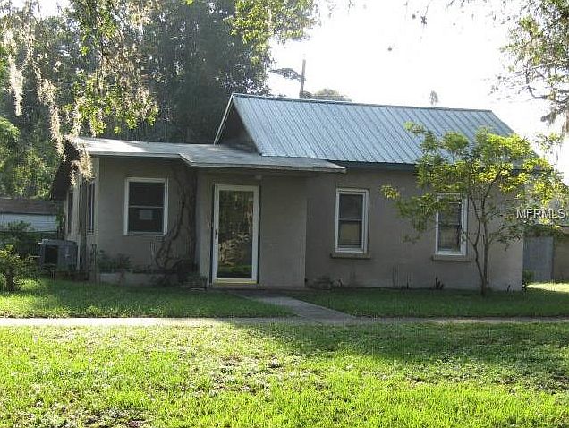 1st image of 1 Suwanee Ave S