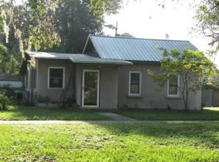 1 Suwanee Ave S, Davenport, FL 33837