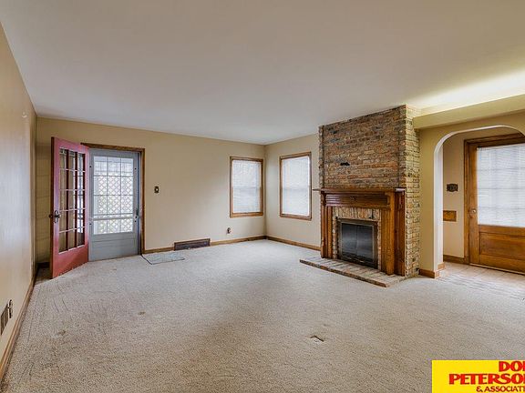 2nd image of 1336 N Park Ave