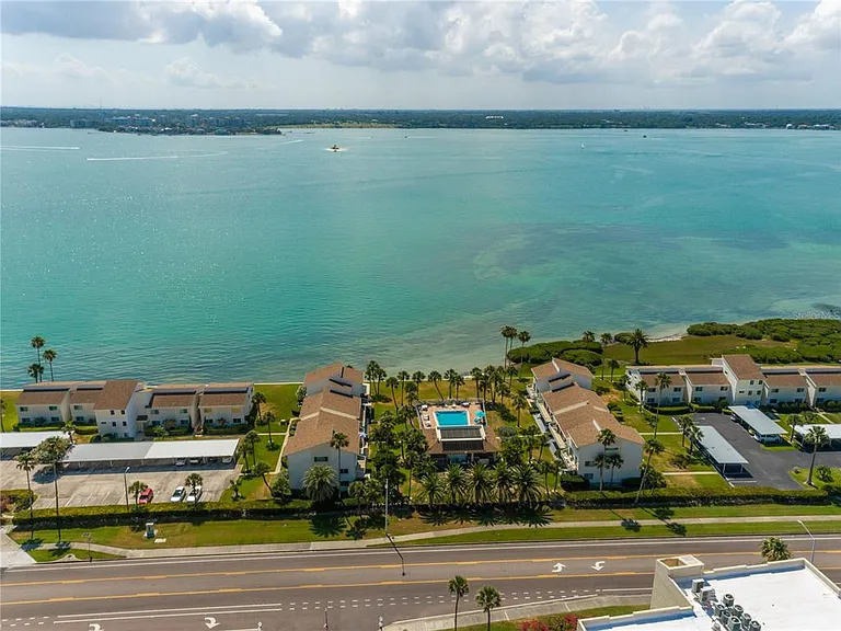 1401 Gulf Blvd #215 — Photo 35
