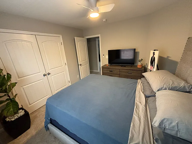 518 Tulip Ln — Photo 21
