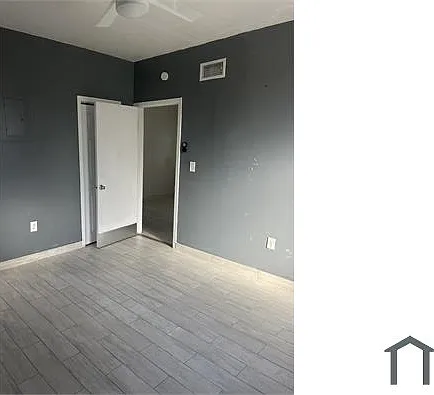 11325 Peachtree Dr #2 — Photo 8