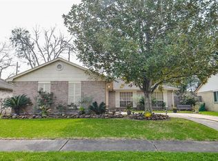 6802 Blue Ridge Dr, Richmond, TX 77469
