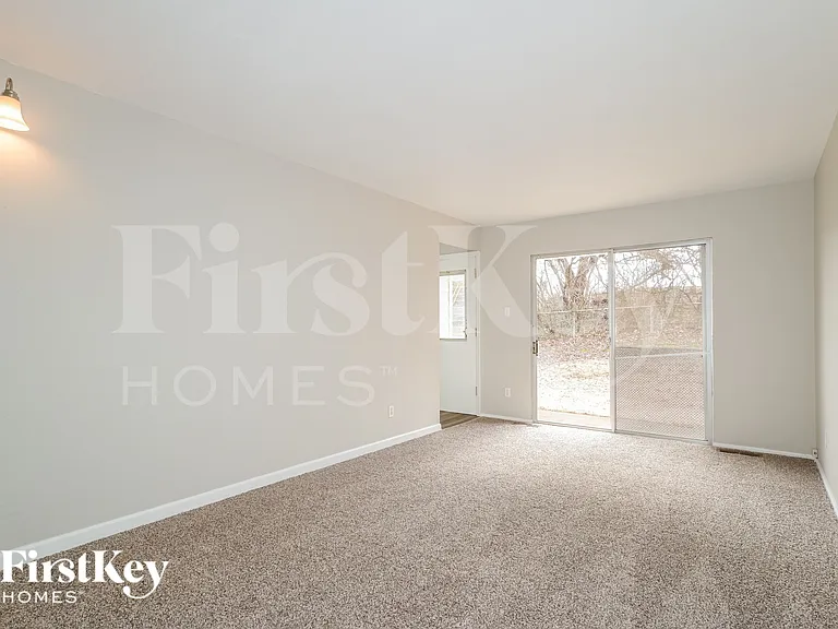 4872 Bristol Rock Rd — Photo 8