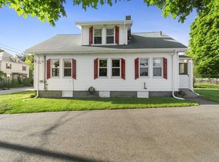 13 Hope St, Brockton, MA 02302