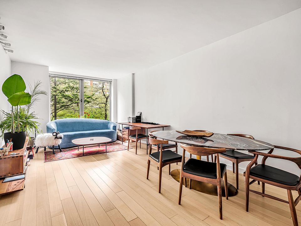 1st image of 212 Warren St APT 1A