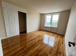 (Undisclosed Address), Flushing, NY 11354