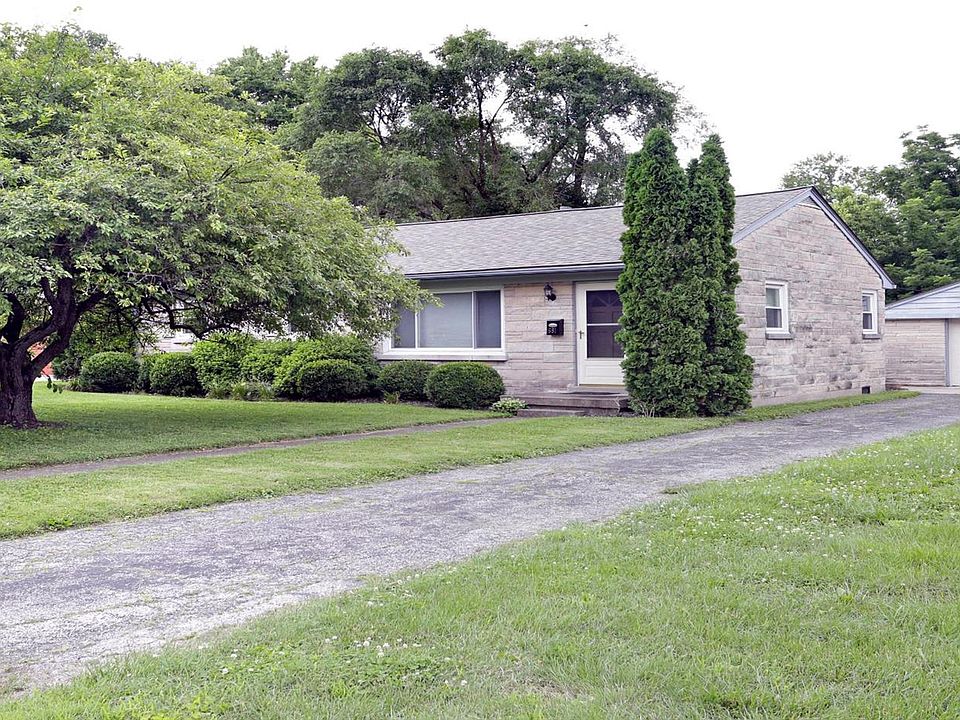 1st image of 681 Sheridan Dr