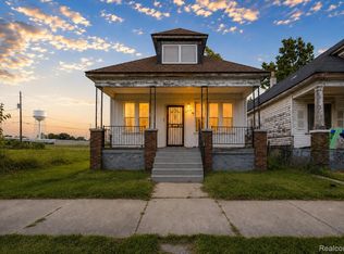 2003 S Dearing St, Hamtramck, MI 48212