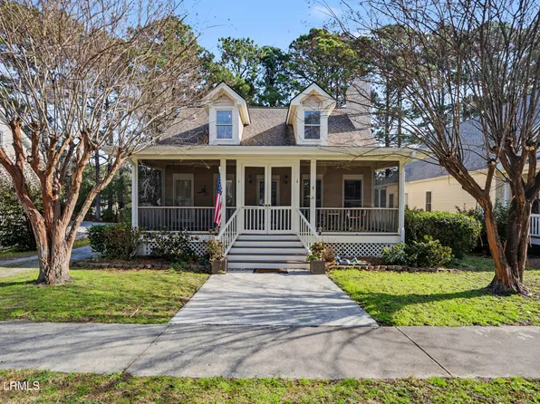 21 Brisbane Dr, Beaufort, SC 29902