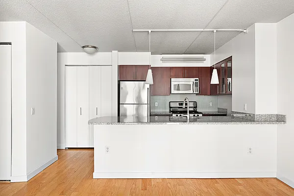 Rented by Compass | media 11