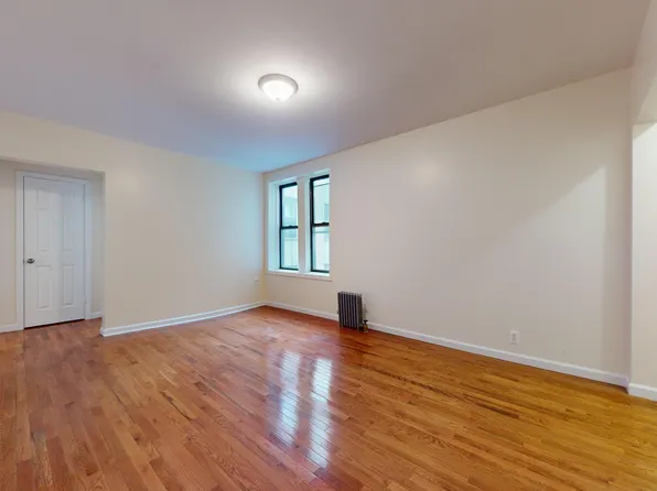 501 West 175th Street image 1 of 5