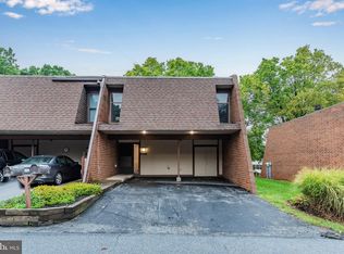 635 Cedar Ridge Ln, Mechanicsburg, PA