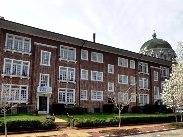 4392 Maryland Ave APT 3E, Saint Louis, MO 63108