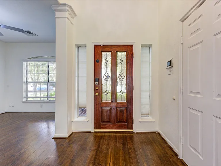 1215 Whisper Trace Ct — Photo 3