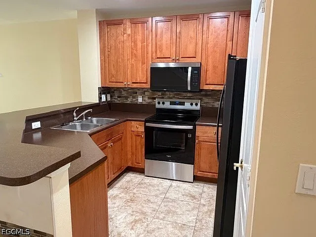 8585 Athena Ct — Photo 6