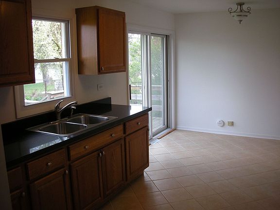 Kitchen / Dinette