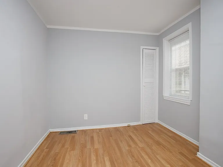 2609 W Thomas St #R2 — Photo 19