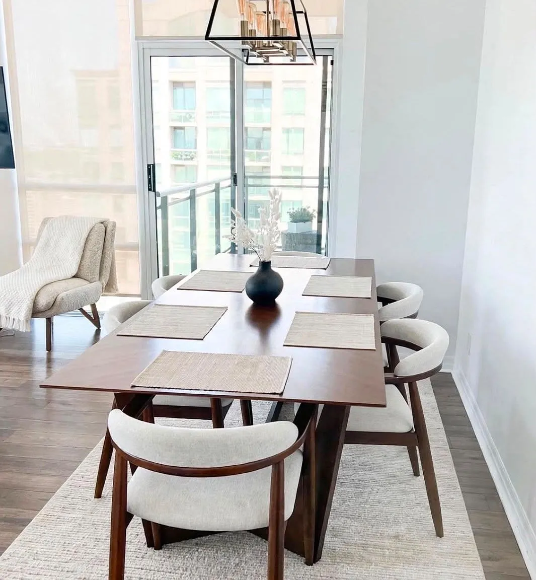 Eve Condos — Photo 4