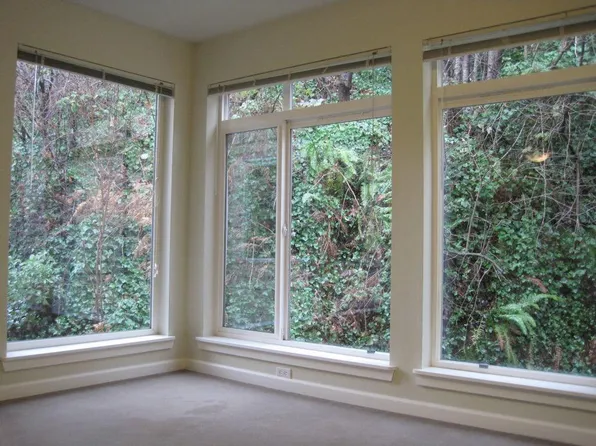 500 Elliott Ave W, Seattle, WA 98119