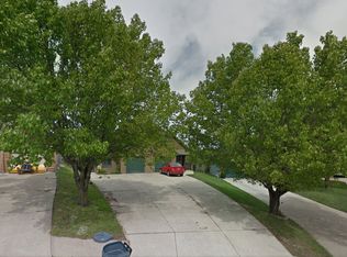 235 Glenview Dr, Lawrence, KS 66049