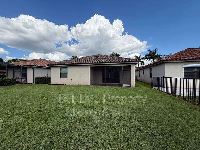 9453 River Otter Dr — Photo 29
