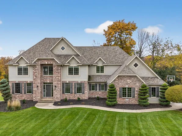 910 Wicklow Ln SW, Rochester, MN 55902