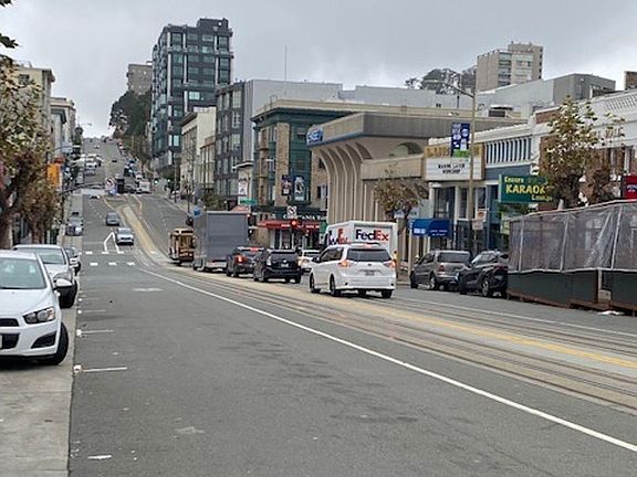 2nd image of 1519 California St