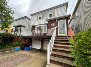 17 Country Village Ct FLOOR 1, Bayonne, NJ 07002