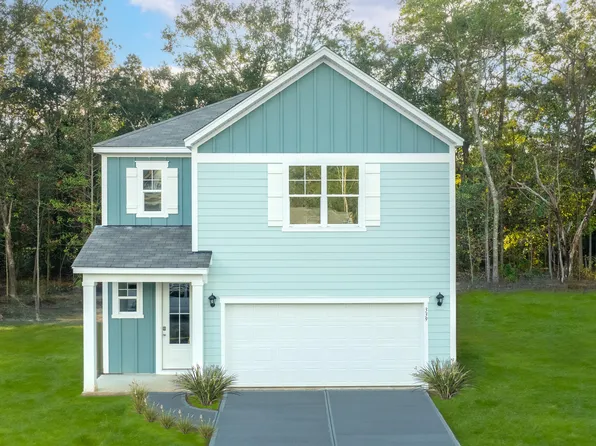 339 Dickerson Ln, Lincolnville, SC 29485